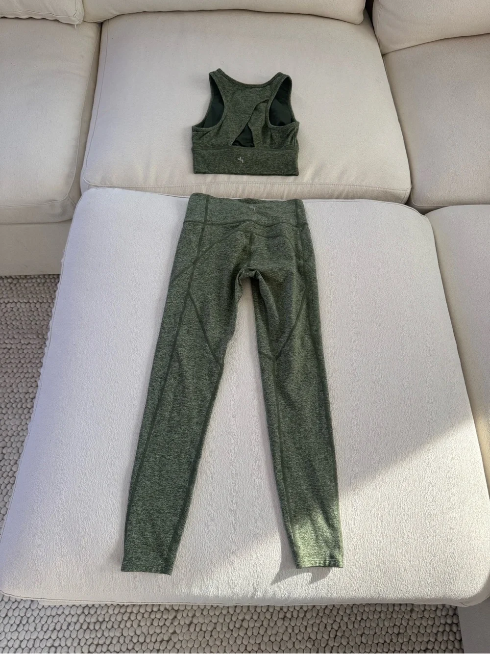 JoyLab Heathered Green Sculpting Workout Set Sports Bra Small & Leggings XS